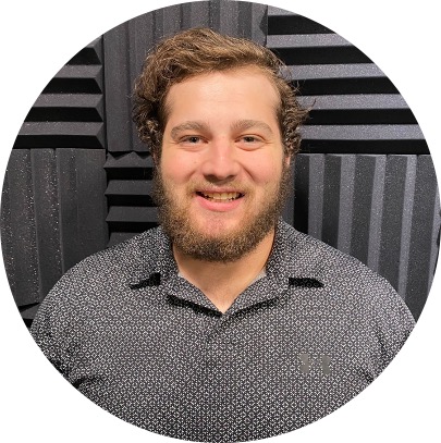 Headshot of Daniel Janis